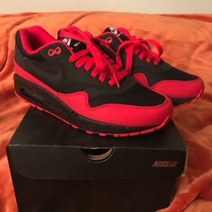 Nike Air Max 1 Size 8